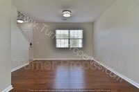 128 Cascade Dr photo'