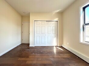 236 Greenwich Ave in Stamford, CT - Building Photo - Building Photo