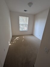 104 Azeo Ct in Lincoln, CA - Building Photo - Building Photo