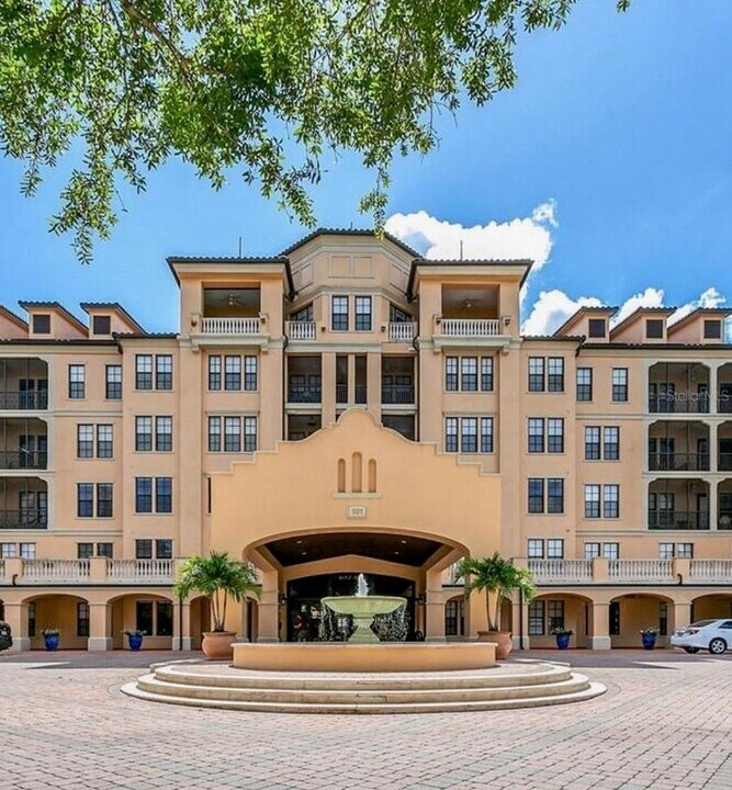 501 Mirasol Cir in Kissimmee, FL - Building Photo