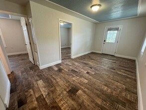 2105 Magnolia Ave in Pensacola, FL - Building Photo - Building Photo