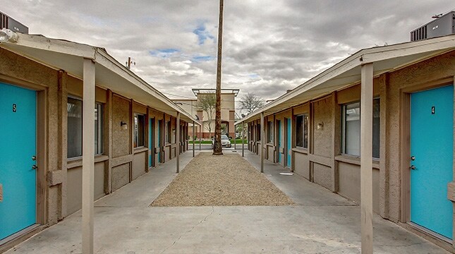 Glenn Isle in Glendale, AZ - Building Photo - Building Photo