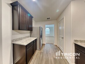 2918 Gastonian Mills in Converse, TX - Building Photo - Building Photo