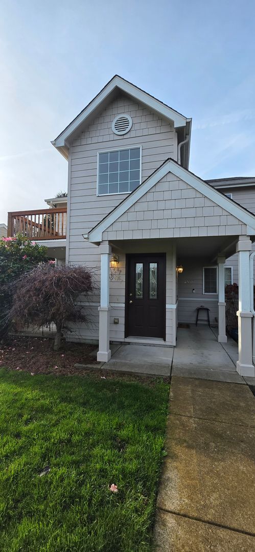 property at 2946 Matt Dr