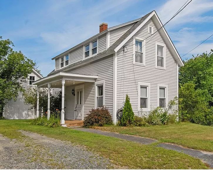 35 Canaan St in Canaan, NH - Foto de edificio