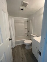 750 E Michigan Ave in Battle Creek, MI - Building Photo - Building Photo