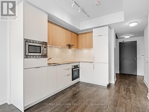 50-3050 O'Neill Rd in Toronto, ON - Building Photo - Building Photo