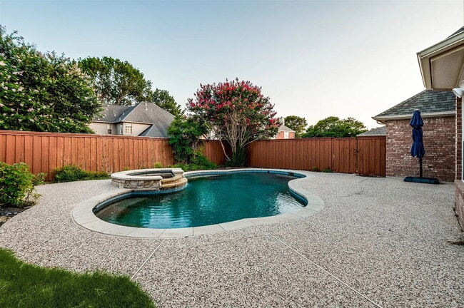 2608 Beechcraft St in Plano, TX - Building Photo - Building Photo