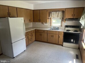 384 Valley Ave in Hammonton, NJ - Building Photo - Building Photo