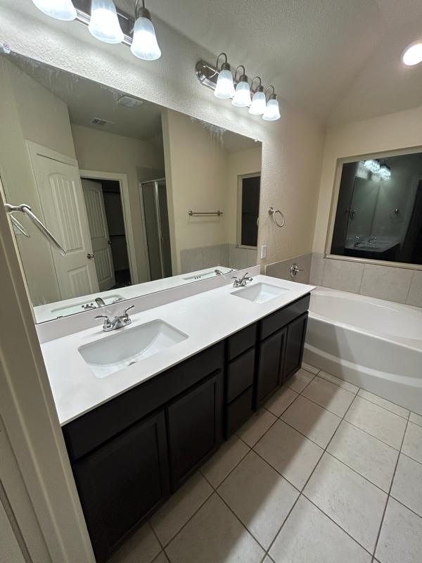 1013 Larch Ln in Denton, TX - Building Photo - Building Photo