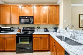909 Charo Pky, Unit 901 Charo in Davenport, FL - Building Photo - Building Photo