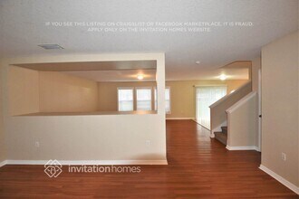 6954 Lake Eaglebrooke Dr in Lakeland, FL - Building Photo - Building Photo