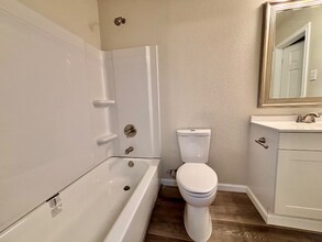 3725 Avenue N in Fort Worth, TX - Foto de edificio - Building Photo