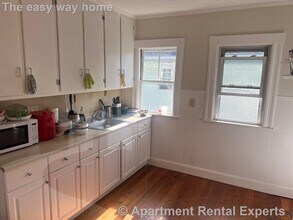 73 Frederick Ave in Medford, MA - Building Photo - Building Photo