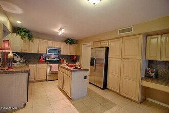 15453 S 44th Pl in Phoenix, AZ - Building Photo - Building Photo