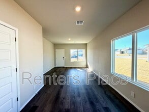 1112 Raven Dr in Claremore, OK - Building Photo - Building Photo