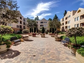 3550 Lebon Dr, Unit 6123 in San Diego, CA - Building Photo