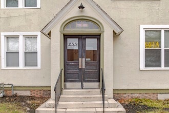 255 Ellsworth Ave in New Haven, CT - Building Photo - Building Photo