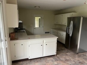 490 Schoolhouse Rd in Cutchogue, NY - Building Photo - Building Photo