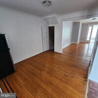 5645 Diamond St photo'