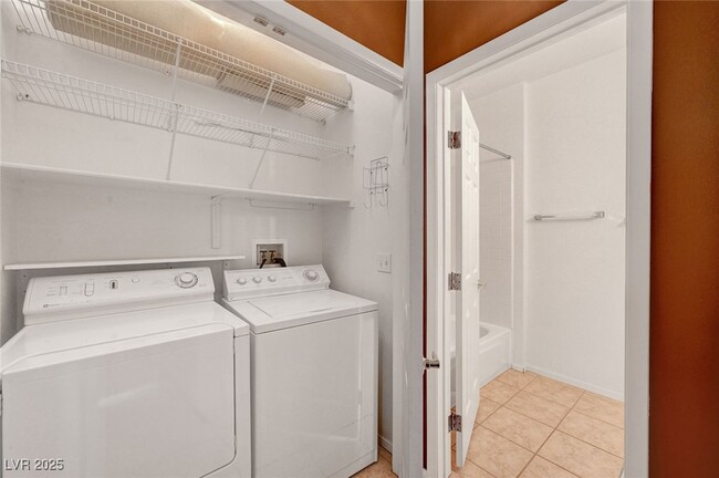 property at 10552 Pine Pointe Ave