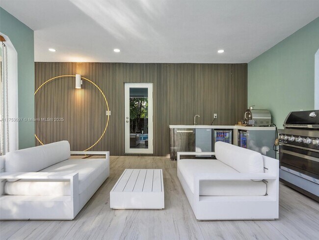 property at 4431 Alton Rd