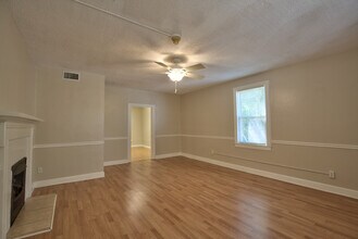 1187 N Gadsden St in Tallahassee, FL - Building Photo - Building Photo