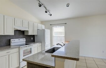 1489 Whitmore St in Sebastian, FL - Building Photo - Building Photo