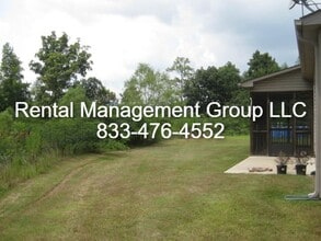 327 Dawn Cir in Trussville, AL - Building Photo - Building Photo