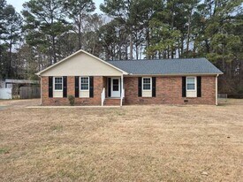 144 Martin Sasser Dr in Rocky Mount, NC - Building Photo