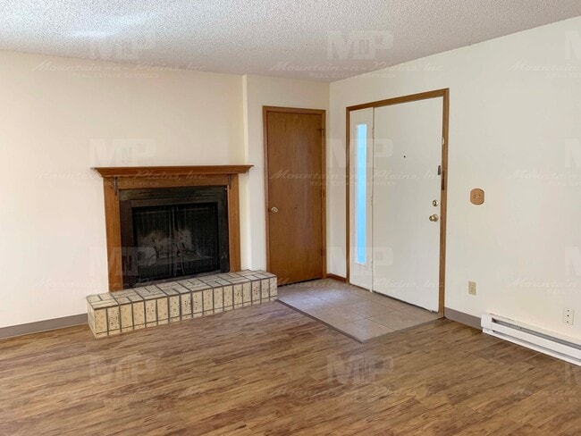 531-533 Strachan Dr in Fort Collins, CO - Building Photo - Building Photo