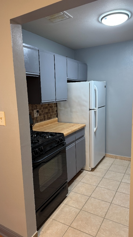 9970 S 84th Terrace in Palos Hills, IL - Foto de edificio - Building Photo