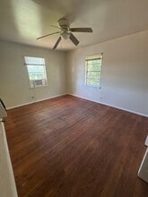 1108 Neff St, Unit 3 in Denton, TX - Building Photo - Building Photo