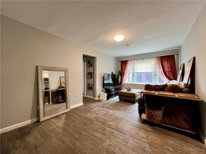 1225 Hertel Ave in Buffalo, NY - Building Photo - Building Photo