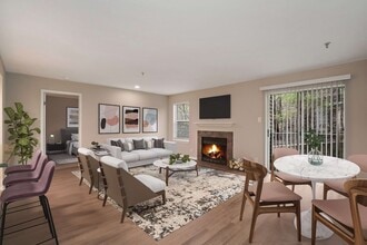 Cortland Van Dorn in Alexandria, VA - Building Photo - Building Photo