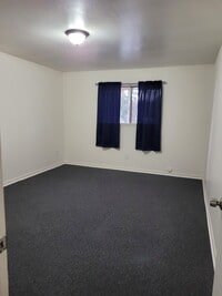 9205 Allwood St photo'