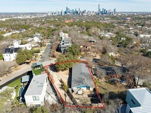 805 Terrell Hill Dr in Austin, TX - Building Photo - Building Photo