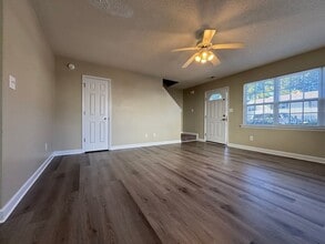 46 Pirates Cove Dr in Swansboro, NC - Building Photo - Building Photo