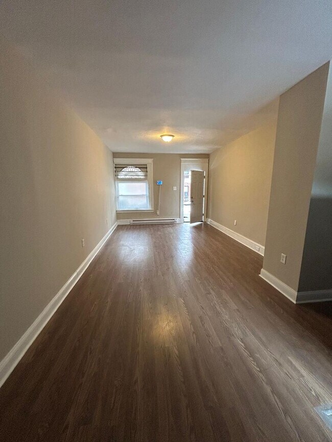 225 S 62nd St in Philadelphia, PA - Foto de edificio - Building Photo