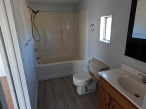 806 Dawn Ln in Canon City, CO - Building Photo - Building Photo