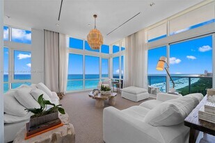 102 24th St in Miami Beach, FL - Building Photo