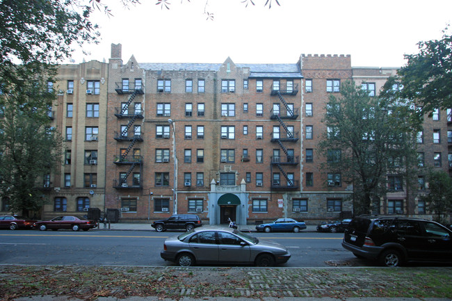 65 Ocean Avenue in Brooklyn, NY - Building Photo - Building Photo