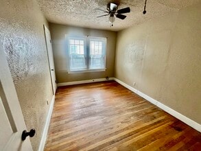 2121 17th St in Lubbock, TX - Building Photo - Building Photo