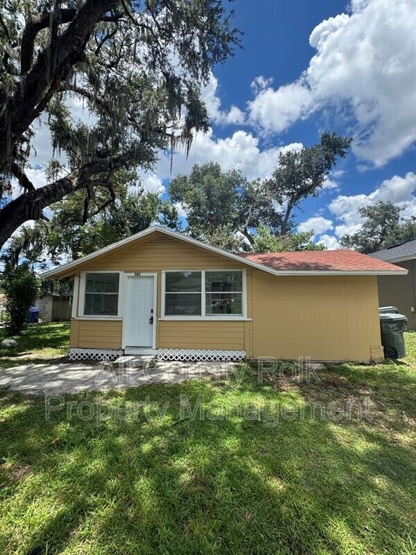property at 721 Emma St