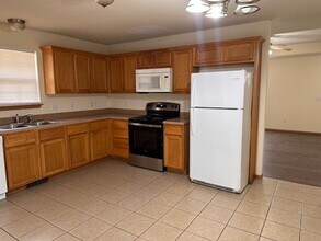 3439 Juniper in Springfield, MO - Building Photo - Building Photo