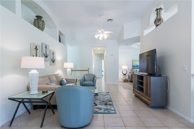 7720 Gardner Dr in Naples, FL - Building Photo - Building Photo