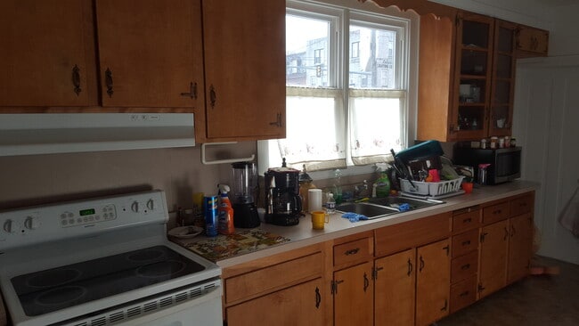 404 N 10th St in Lebanon, PA - Building Photo - Building Photo