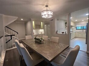 428 W Huntington Dr, Unit 4 in Arcadia, CA - Building Photo - Building Photo