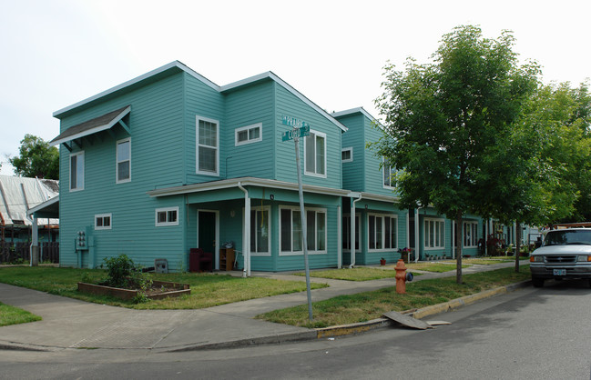 Larson Commons in Corvallis, OR - Building Photo - Building Photo