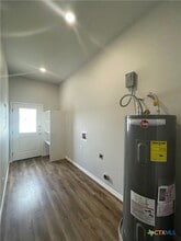 1190 Fm 2623 in Seguin, TX - Foto de edificio - Building Photo